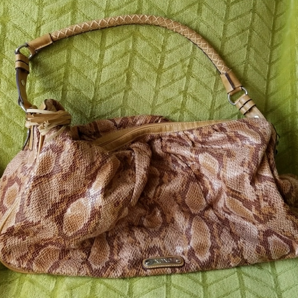 XOXO shoulder bag snake print